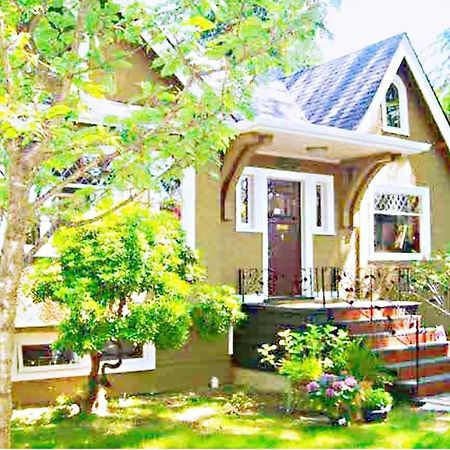 Dunbar Home Ванкувър Екстериор снимка